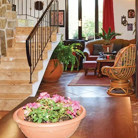 Three-bedroom Holiday In *